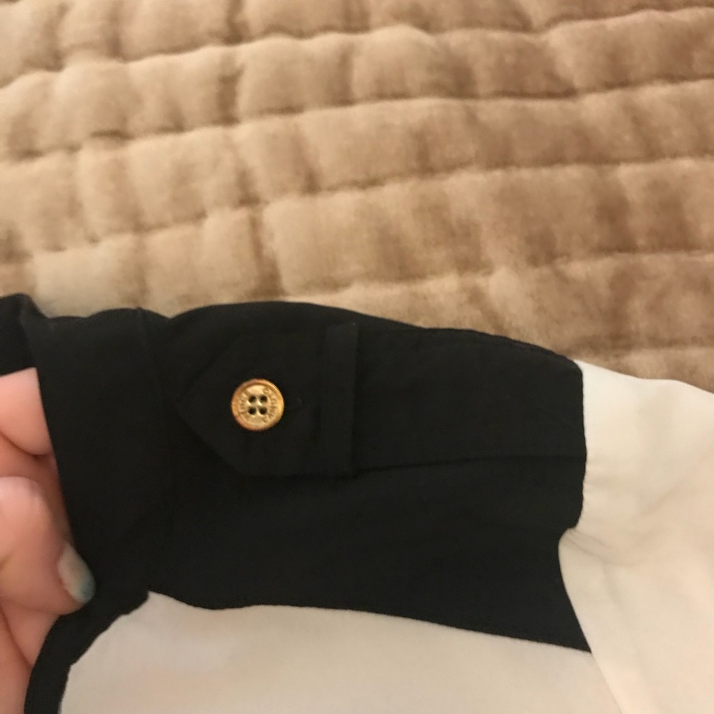 Vince Camuto blouse size M - Picture 3 of 6